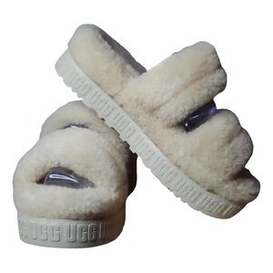UGG Fluffy Cream Slide Sandals NWOT